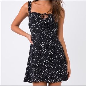 PRINCESS POLLY DRESS NEED GONE